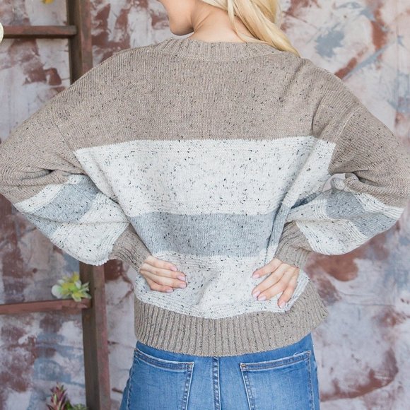 Cute Knit Sweater - Picture 3 of 3